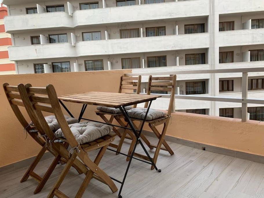 Apartamento Con Encanto Y Piscina 丰希罗拉 外观 照片