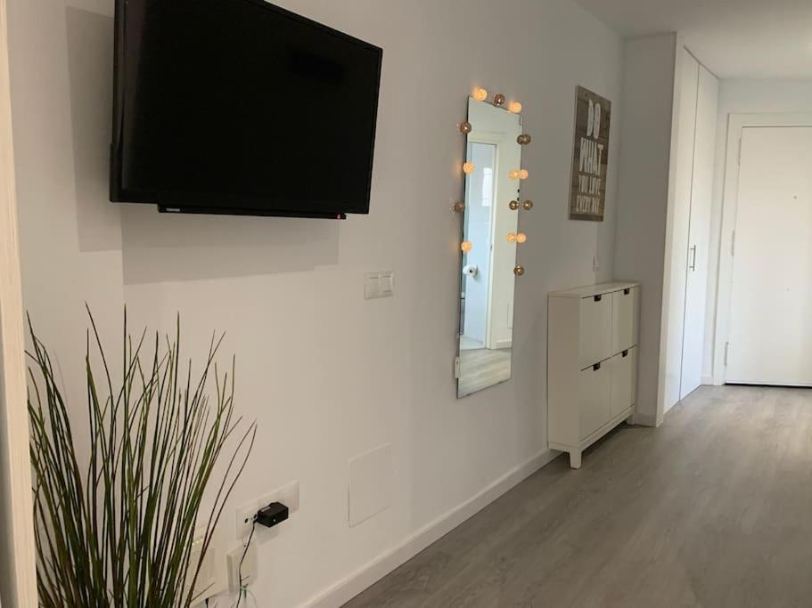 Apartamento Con Encanto Y Piscina 丰希罗拉 外观 照片