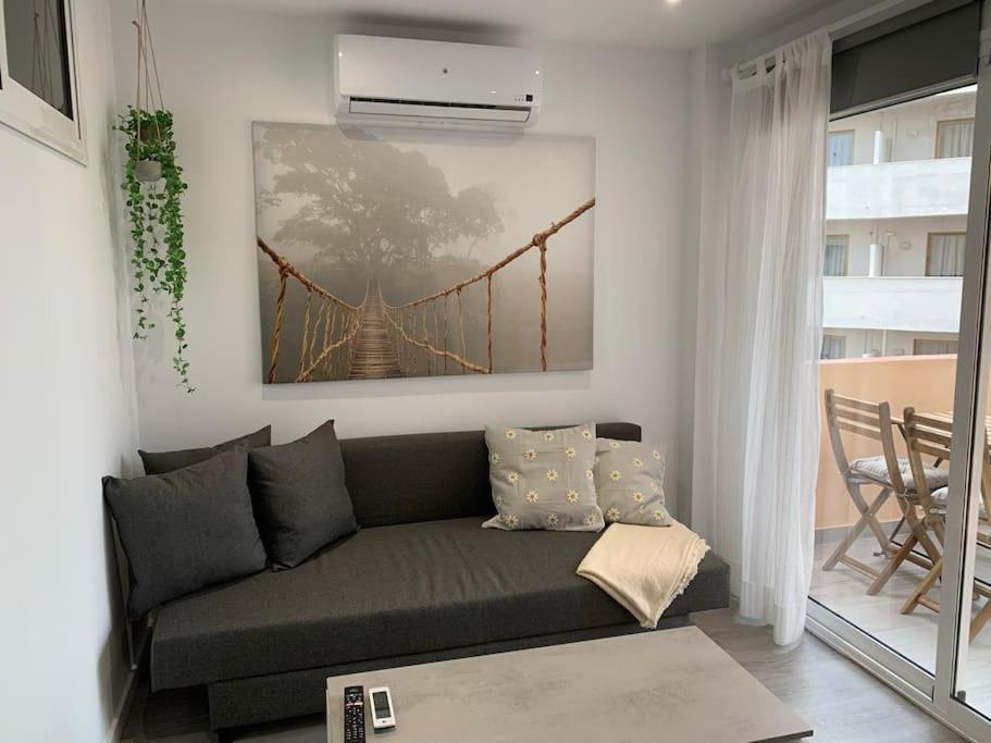 Apartamento Con Encanto Y Piscina 丰希罗拉 外观 照片